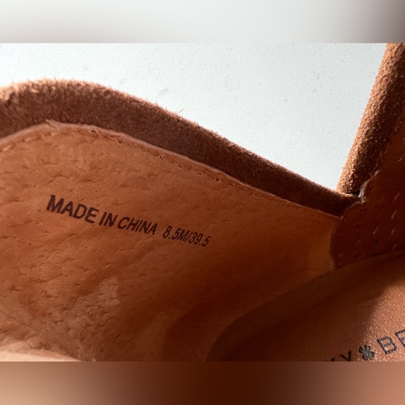 Lucky Brand Baley Ankle Boot - Picture 5 of 8